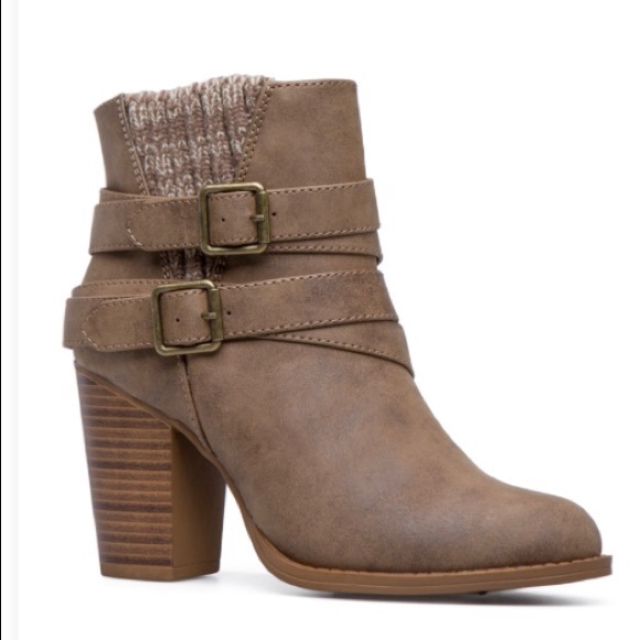 WRAPAROUND BUCKLE BOOTIE - Picture 7 of 8